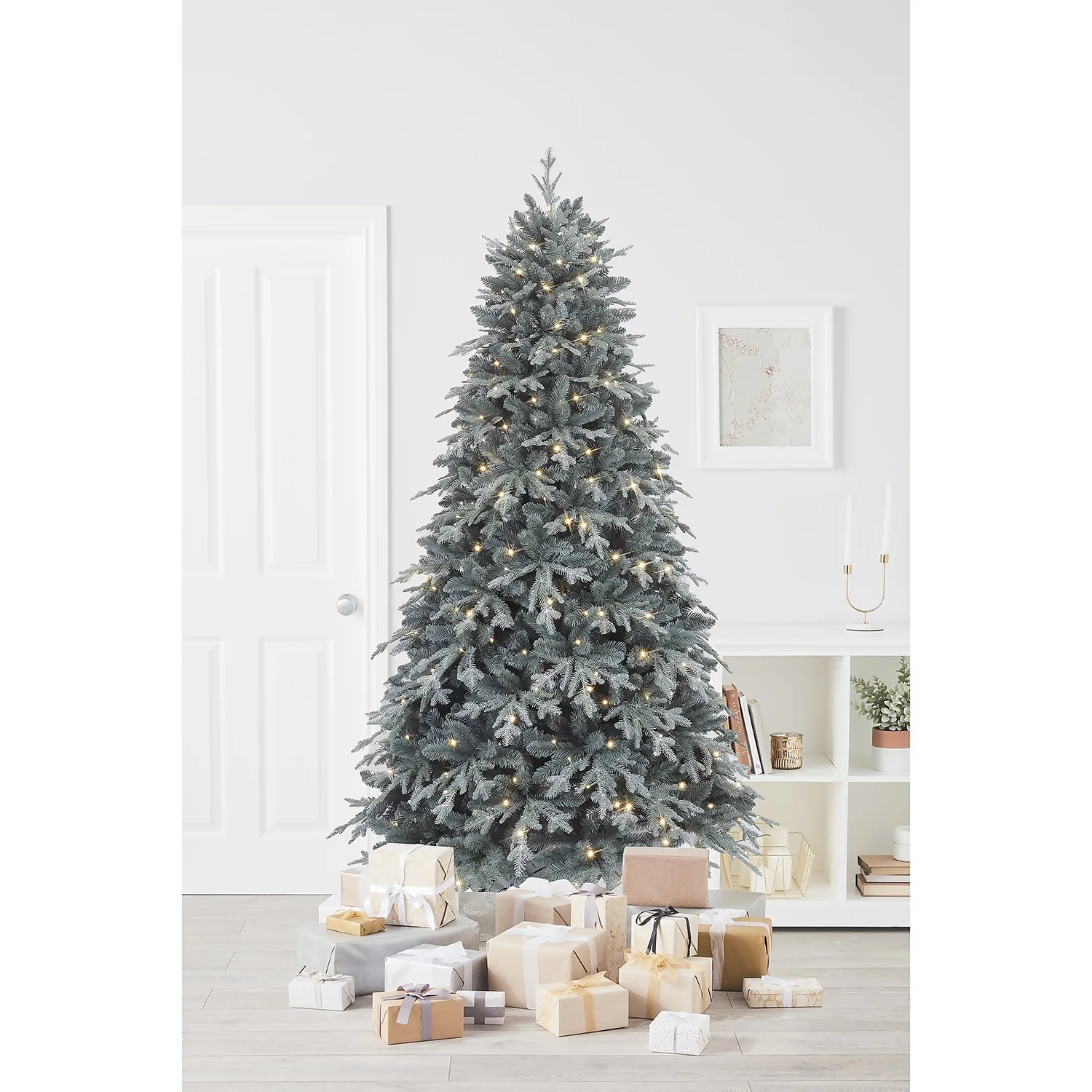 7ft Salzburg Glitter Pre-lit Premium Christmas Tree 2 7ft Salzburg Glitter Pre-lit Premium Christmas Tree - Image 2