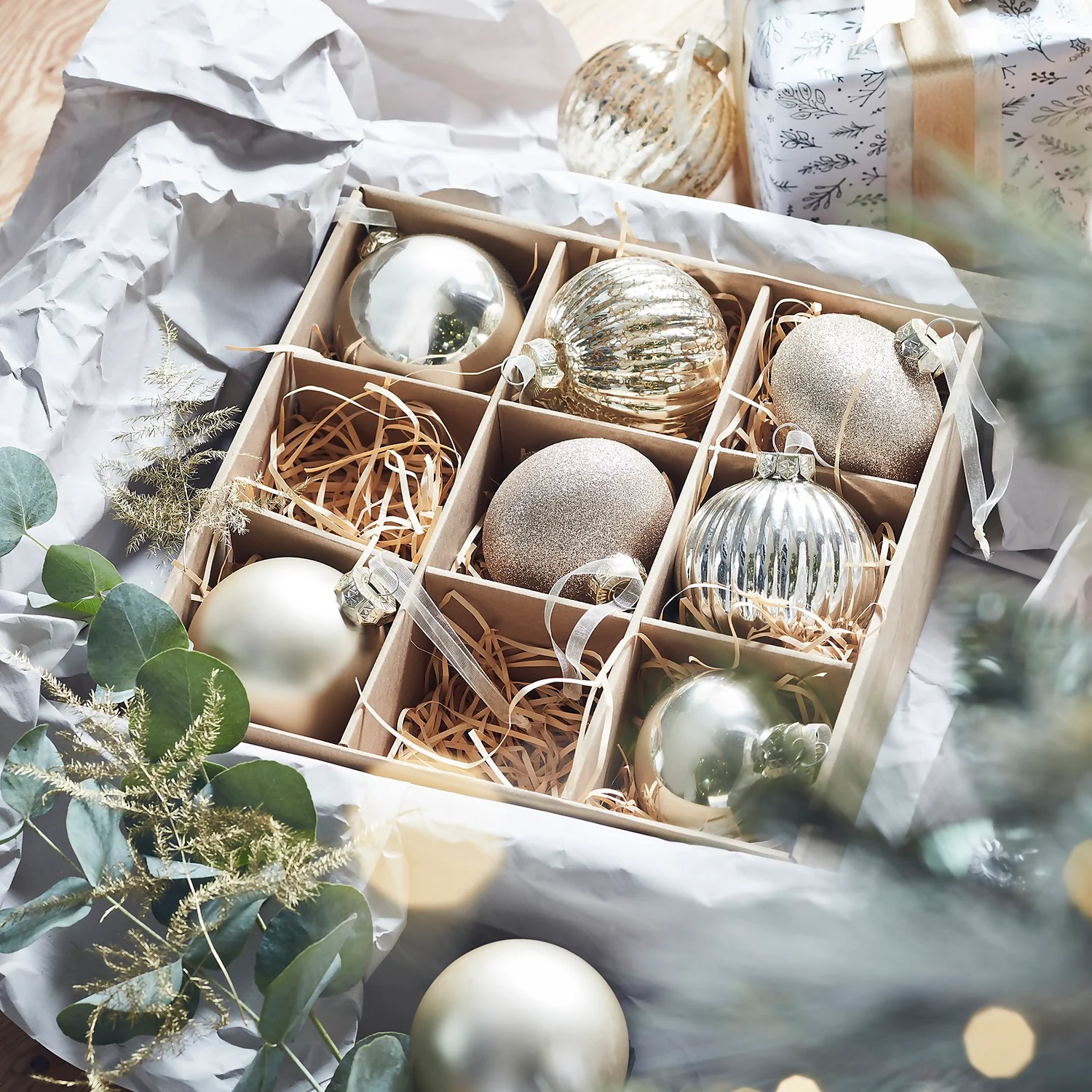 Gold Glass Christmas Tree Baubles - 9 Pack 2 Gold Glass Christmas Tree Baubles - 9 Pack - Image 2