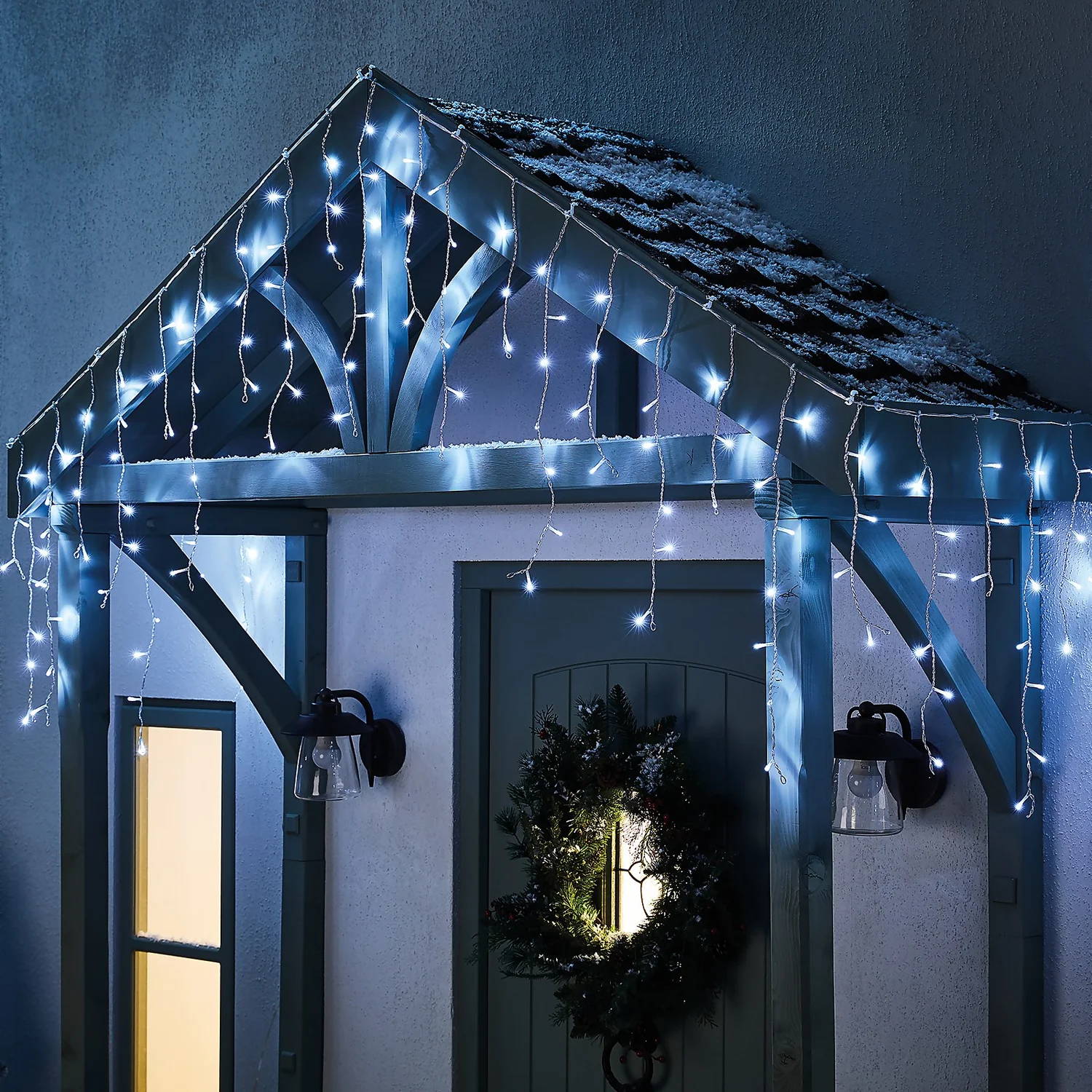 240 LED Timer Icicle String Christmas Lights - Bright White 2 240 LED Timer Icicle String Christmas Lights - Bright White - Image 2